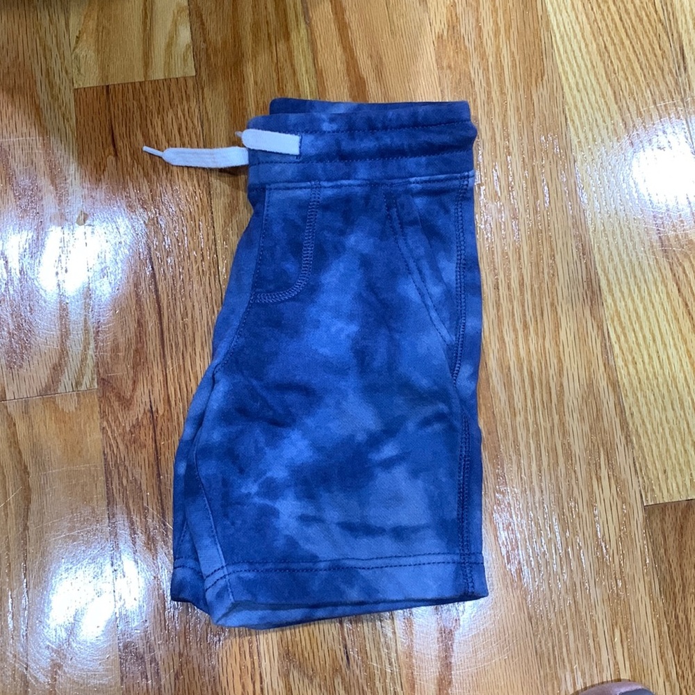 Boys Old Navy shorts